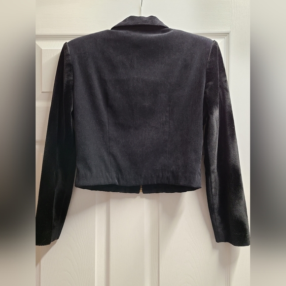 Vintage 90s Cache Cropped Jacket with Velvet Sleeves and Quilted Body - Picture 5 of 5